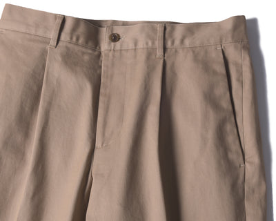 What is the secret appeal of 'Ursa' chinos for adults?