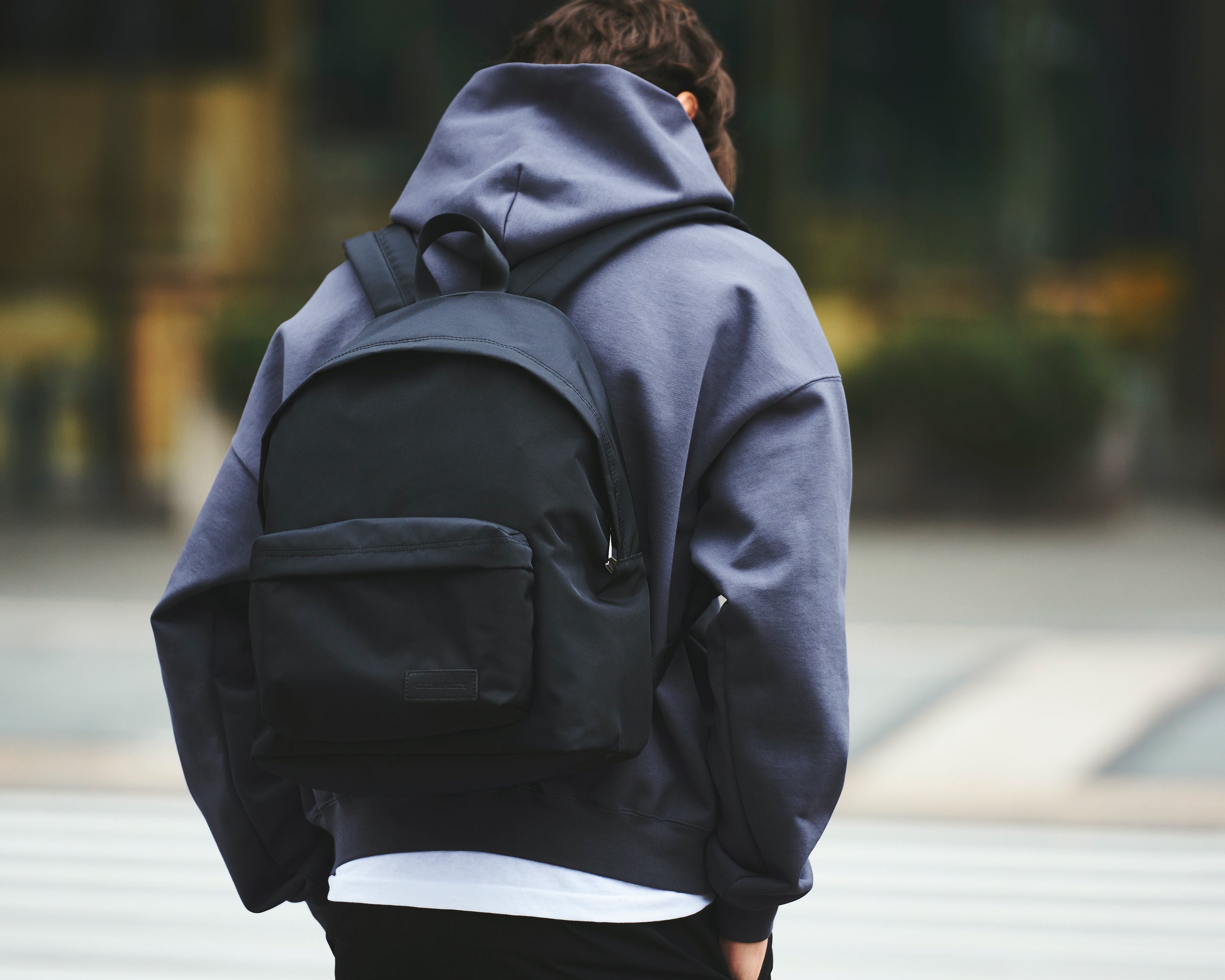 RAMIEL backpacks with a glamorous gimmick in the midst of simplicity GENTLEMAN PROJECTS