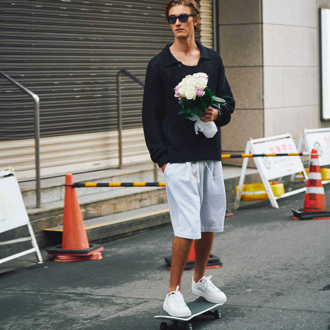 GSC「05 SWEATSHORT」モデル着用　グレー