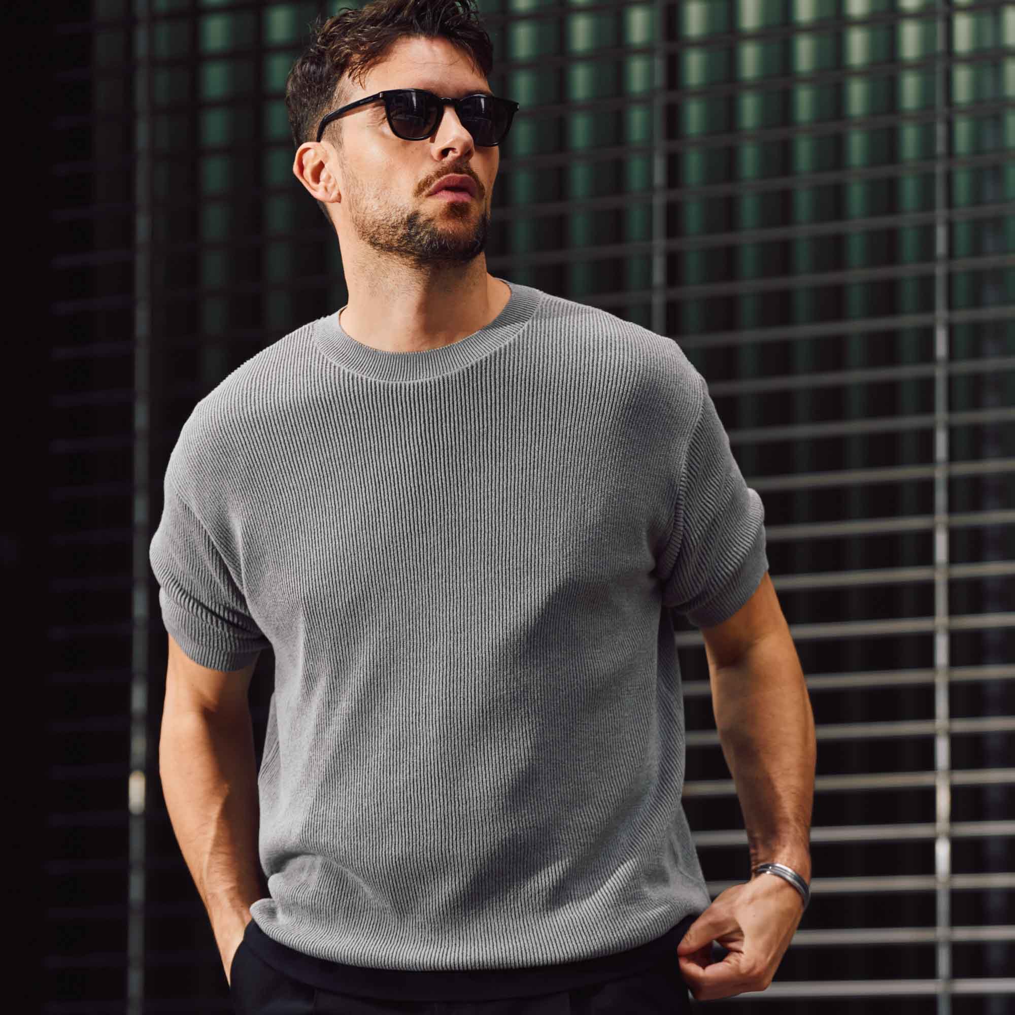 ジェントルマンプロジェクトWOOSTER グレーニットgentleman 都会派モダンニット「DRY WOOSTER TEE」 – GENTLEMAN PROJECTS