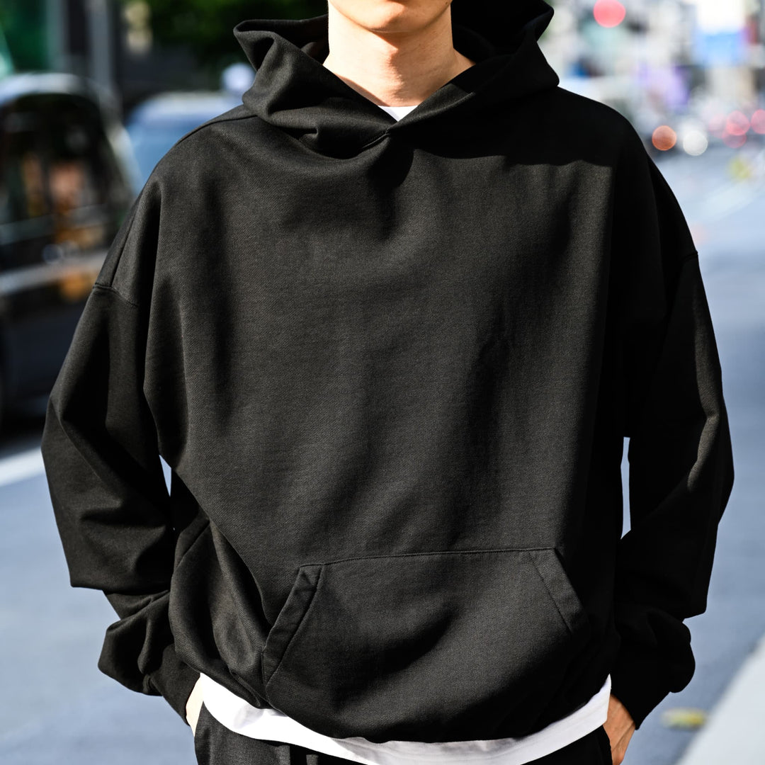 Jet black short-length BIG hoodie "Gary Noir"