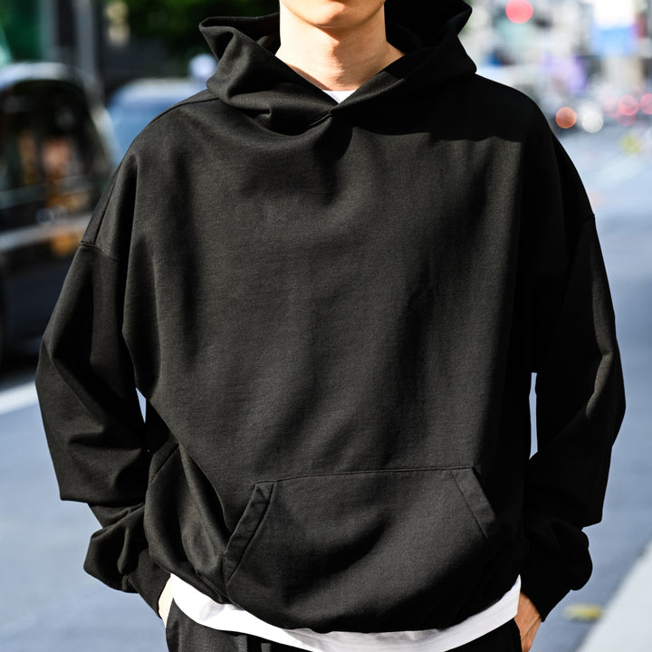 Jet black short-length BIG hoodie "Gary Noir"