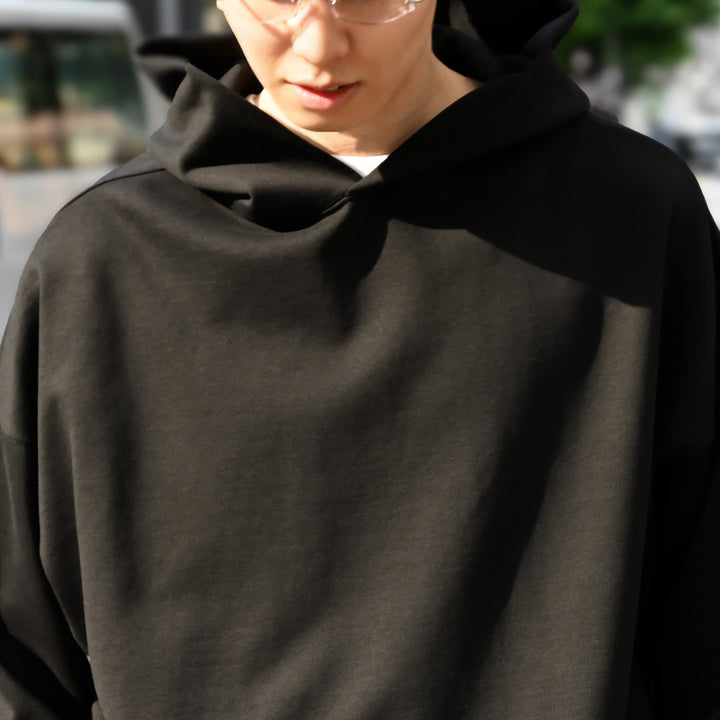 Jet black short-length BIG hoodie "Gary Noir"