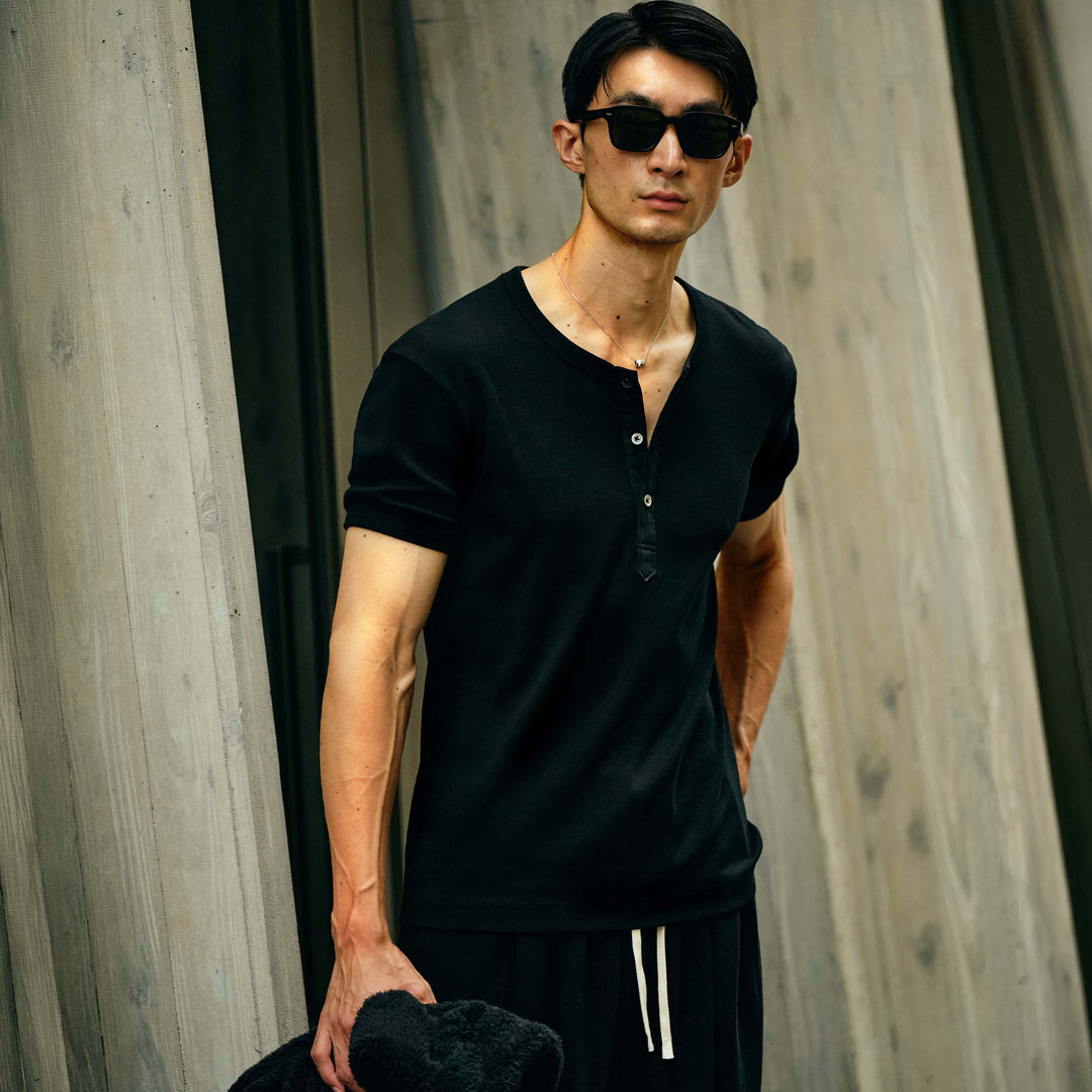大人ヘンリーネックTシャツ「GAVIN」