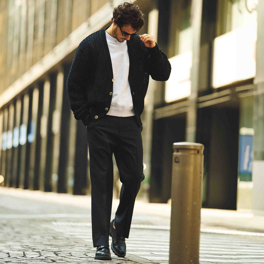 ザク編みカーディガン「ZEN(ゼン)」ブラック　着用モデル