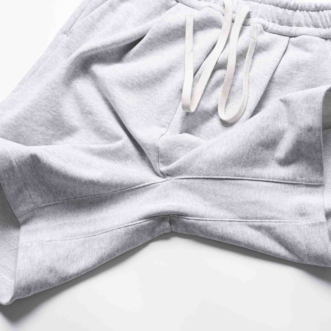 GSC「05 SWEATSHORT」グレー　物カット