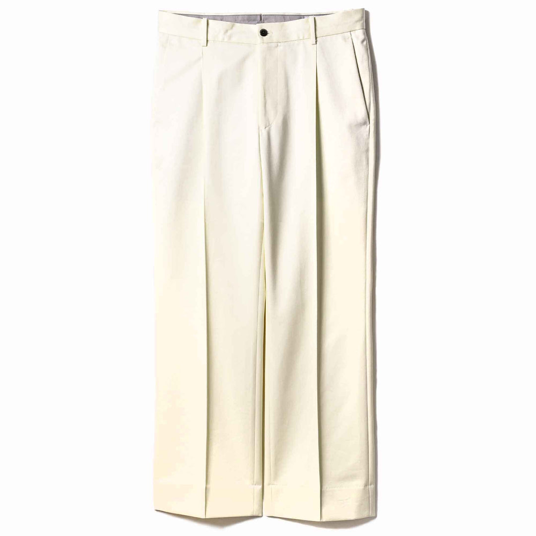 チノトラウザーズ「SAVVY(サヴィー)」フロント　物カット