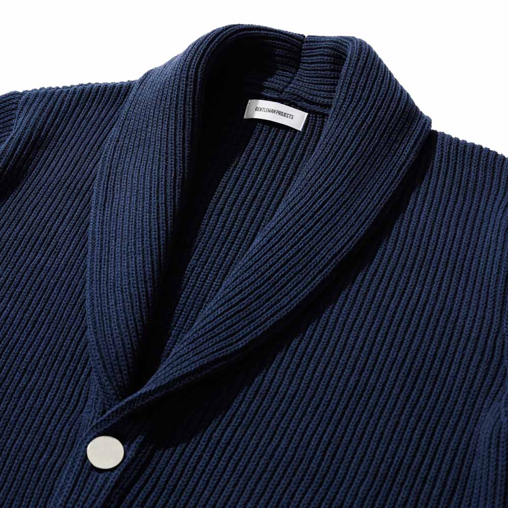 THE WOOSTER CARDIGAN　首元ディテールカット