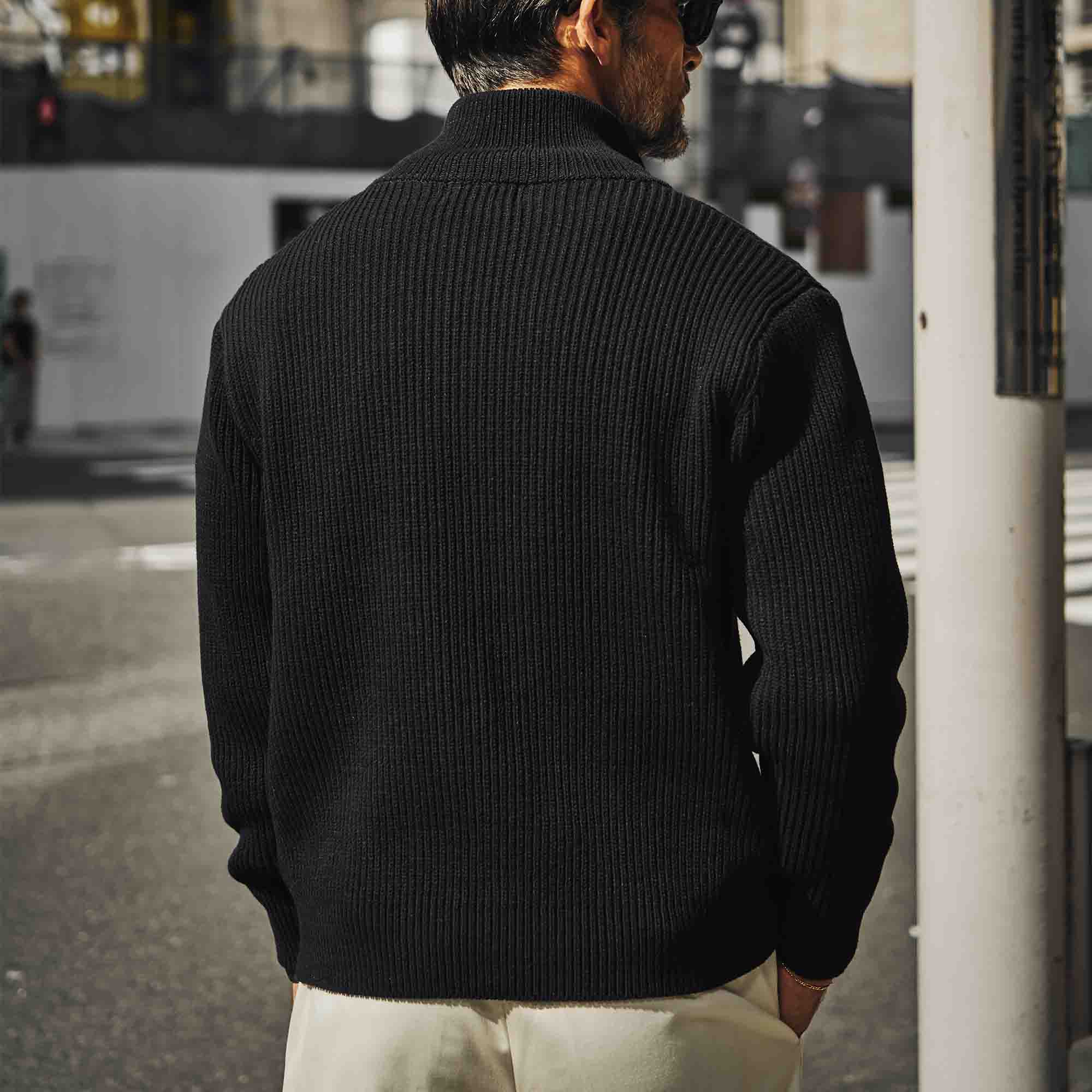 俺たち”の都会派モダンニット「THE WOOSTER DRIVERS KNIT(ザ