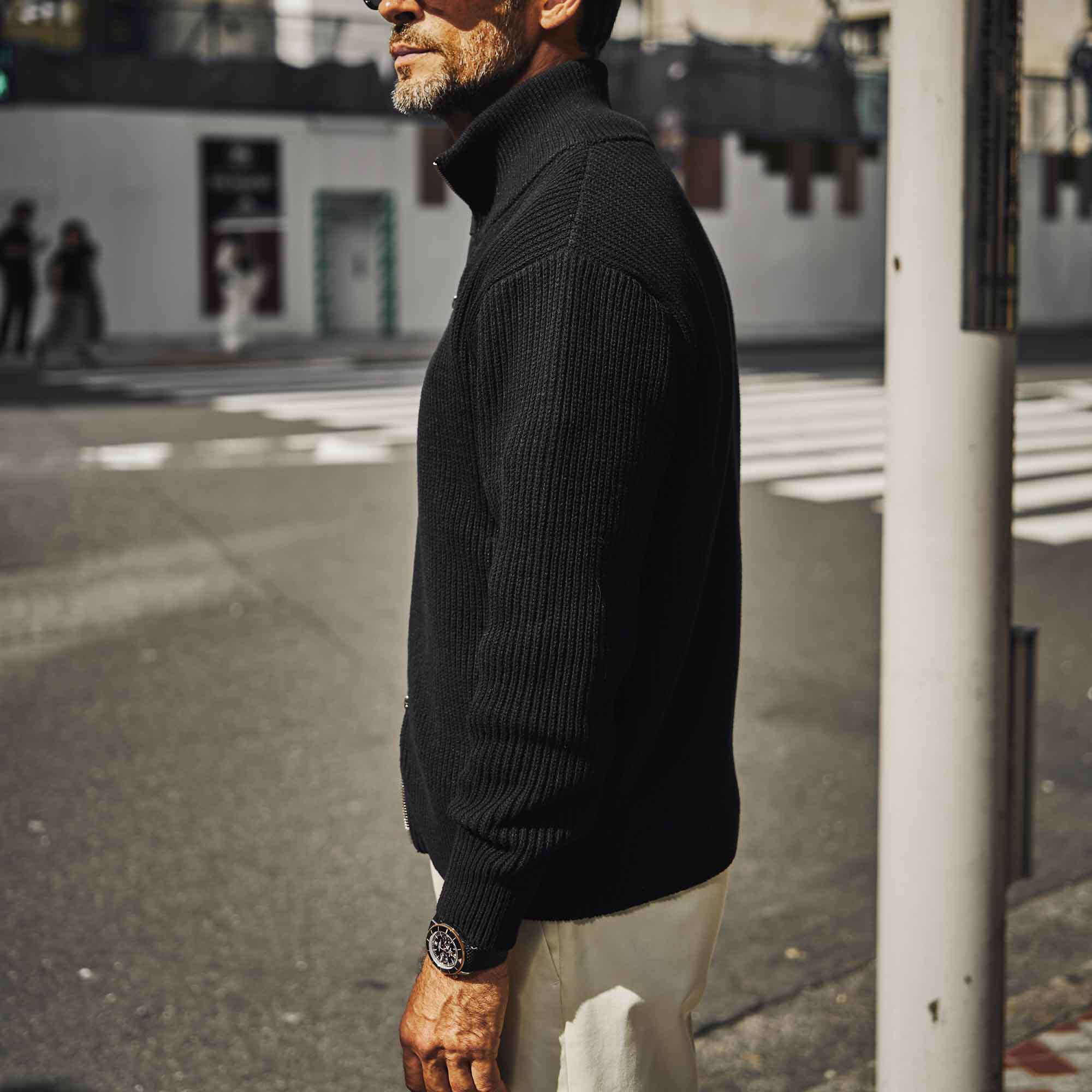 俺たち”の都会派モダンニット「THE WOOSTER DRIVERS KNIT(ザ