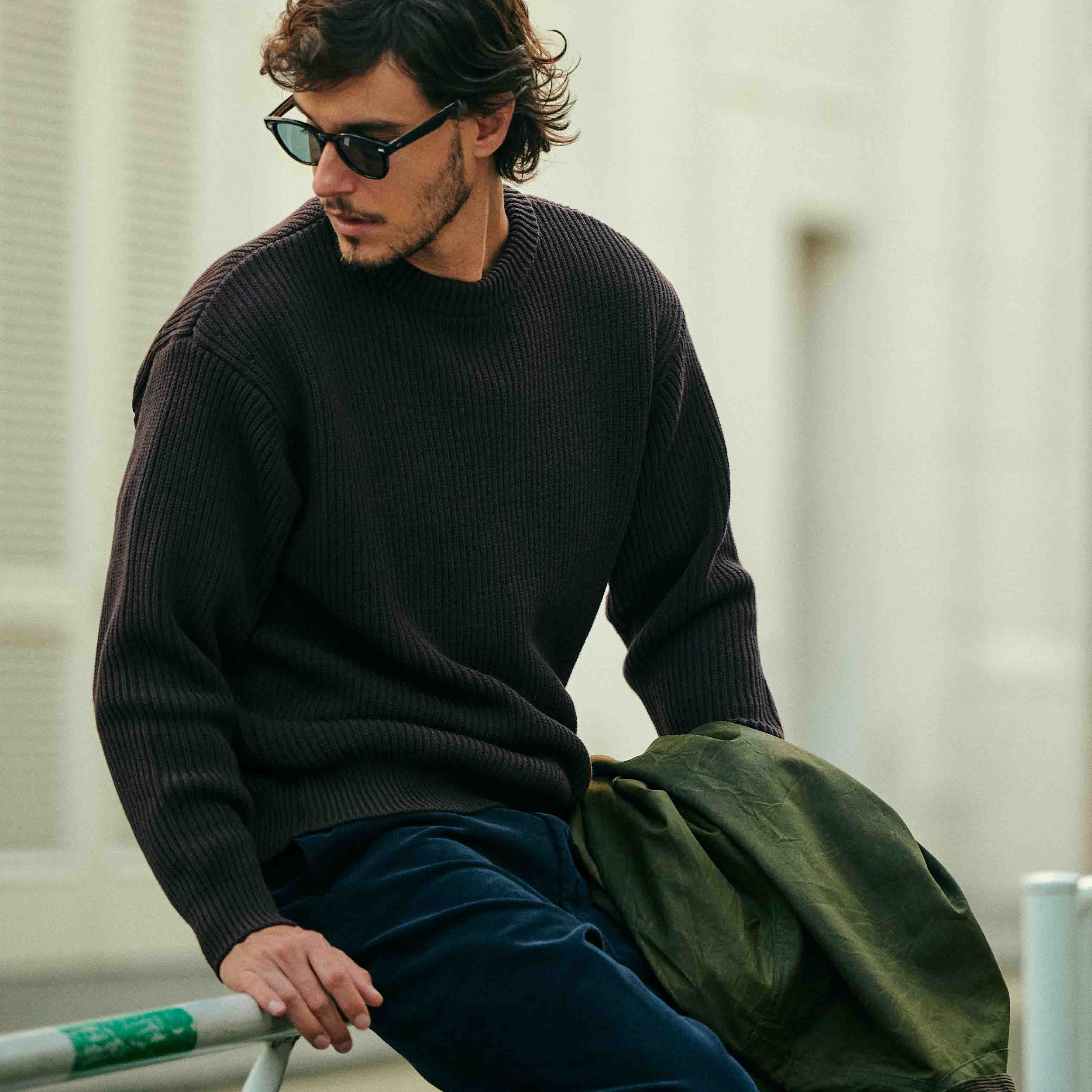 俺たち”の都会派モダンニット「THE WOOSTER SWEATER(ザ ウースター