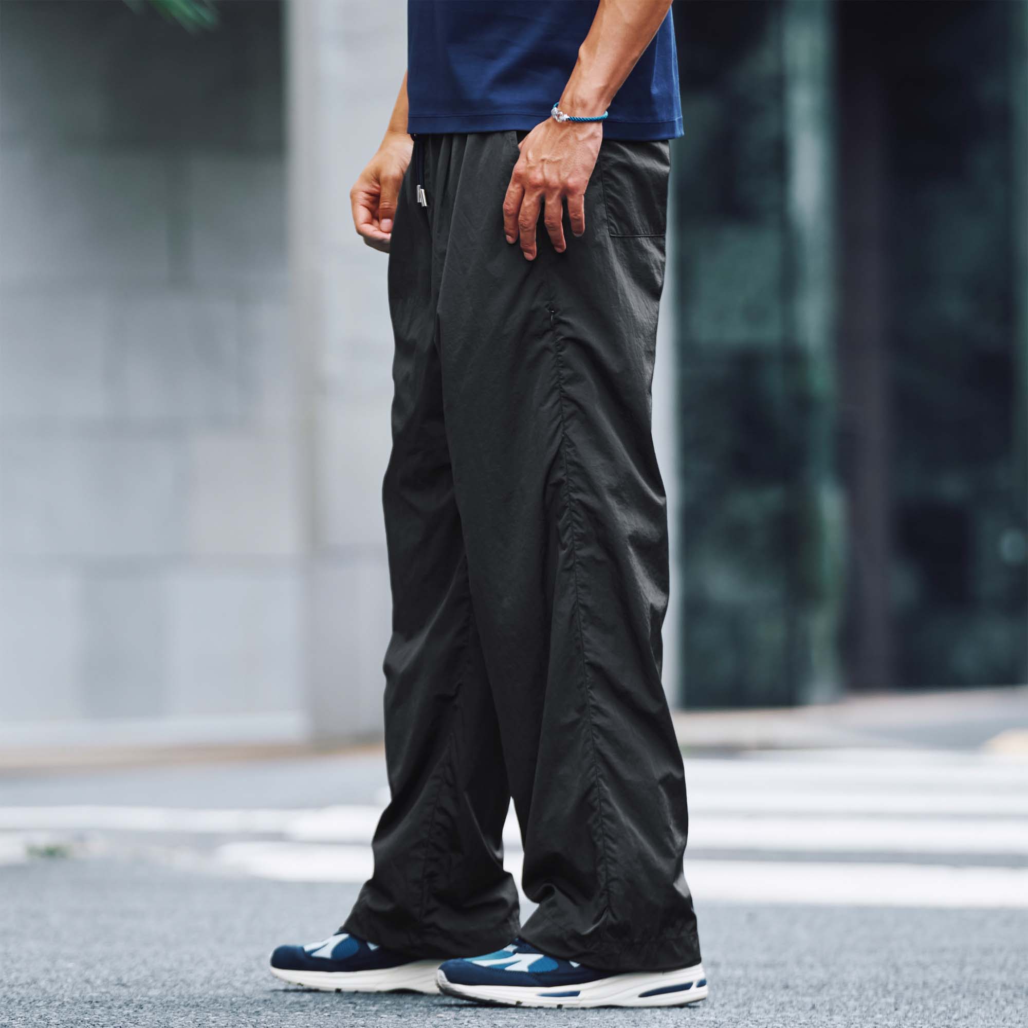 ナイロンイージースラックス「RANGE」 – GENTLEMAN PROJECTS