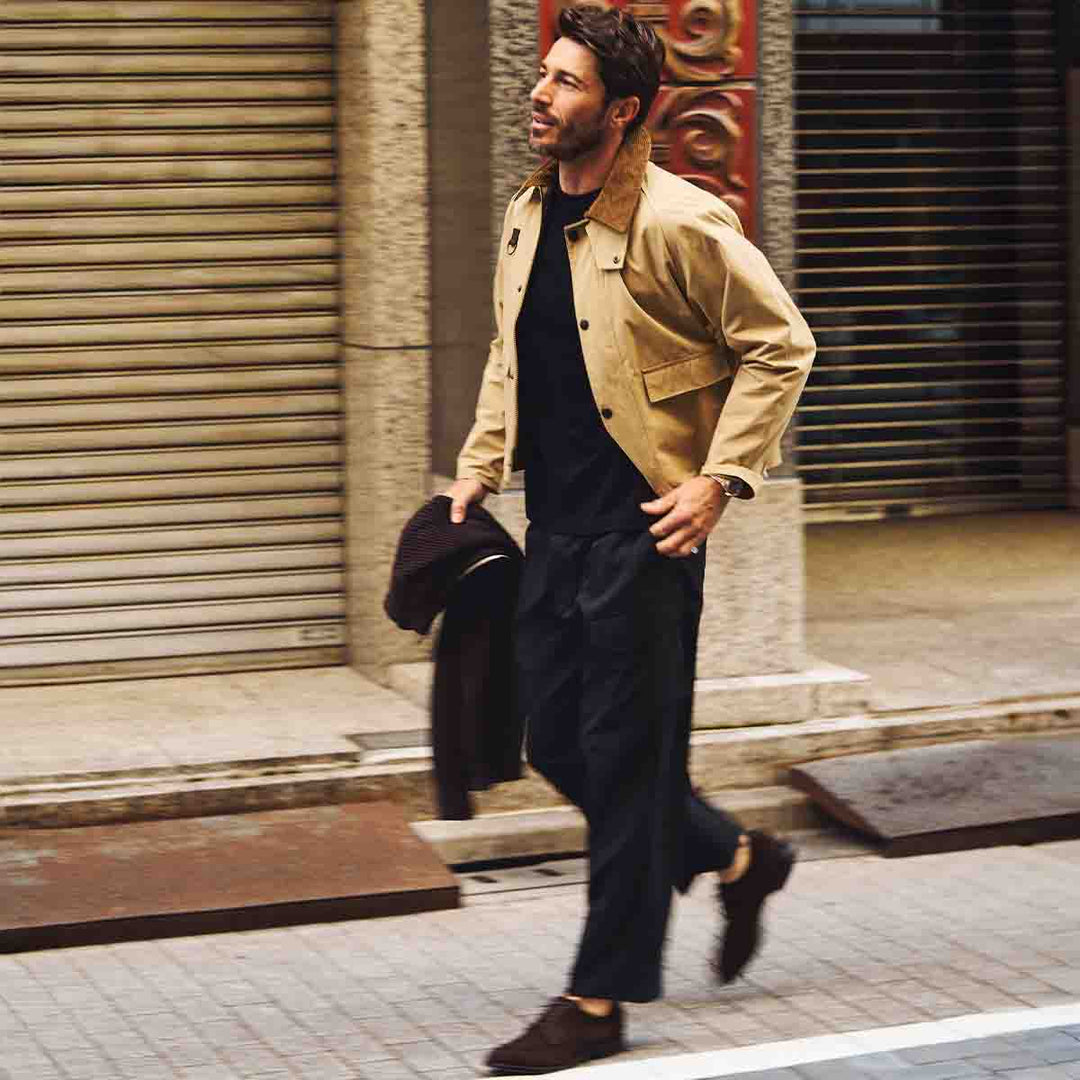 カーゴスラックス「LIBRA CARGO No.4(リブラ カーゴ No.4)」ブラック　着用モデル