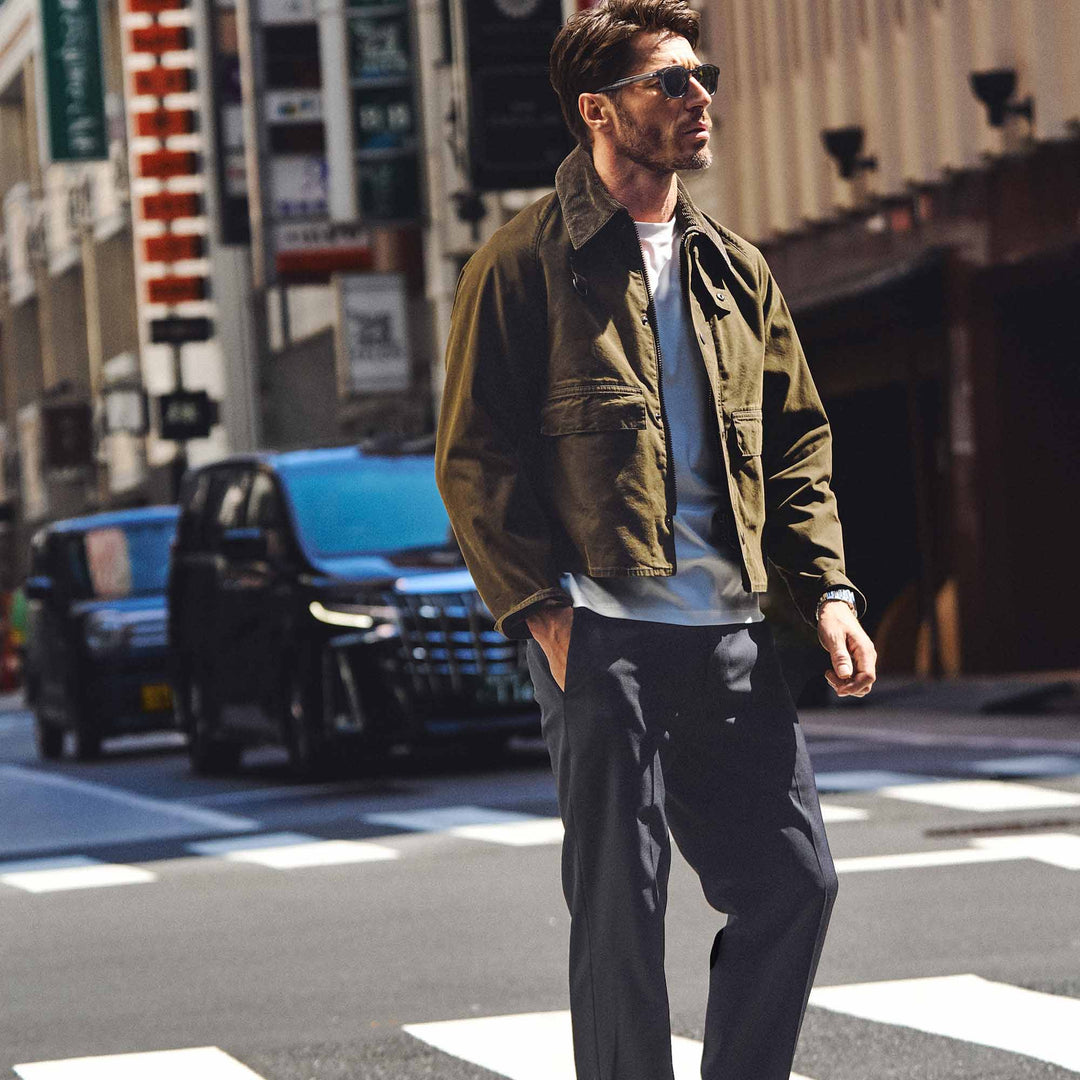 ドレスTシャツ「LEO SNUG」モデル着用