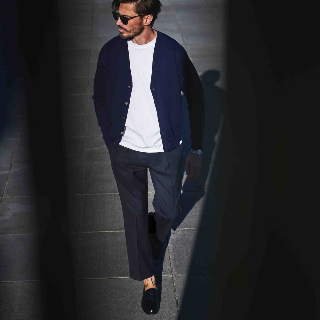 ６スタイルMIXスラックス「LIBRA TOKYO(リブラ トーキョー)」ネイビー　着用モデル